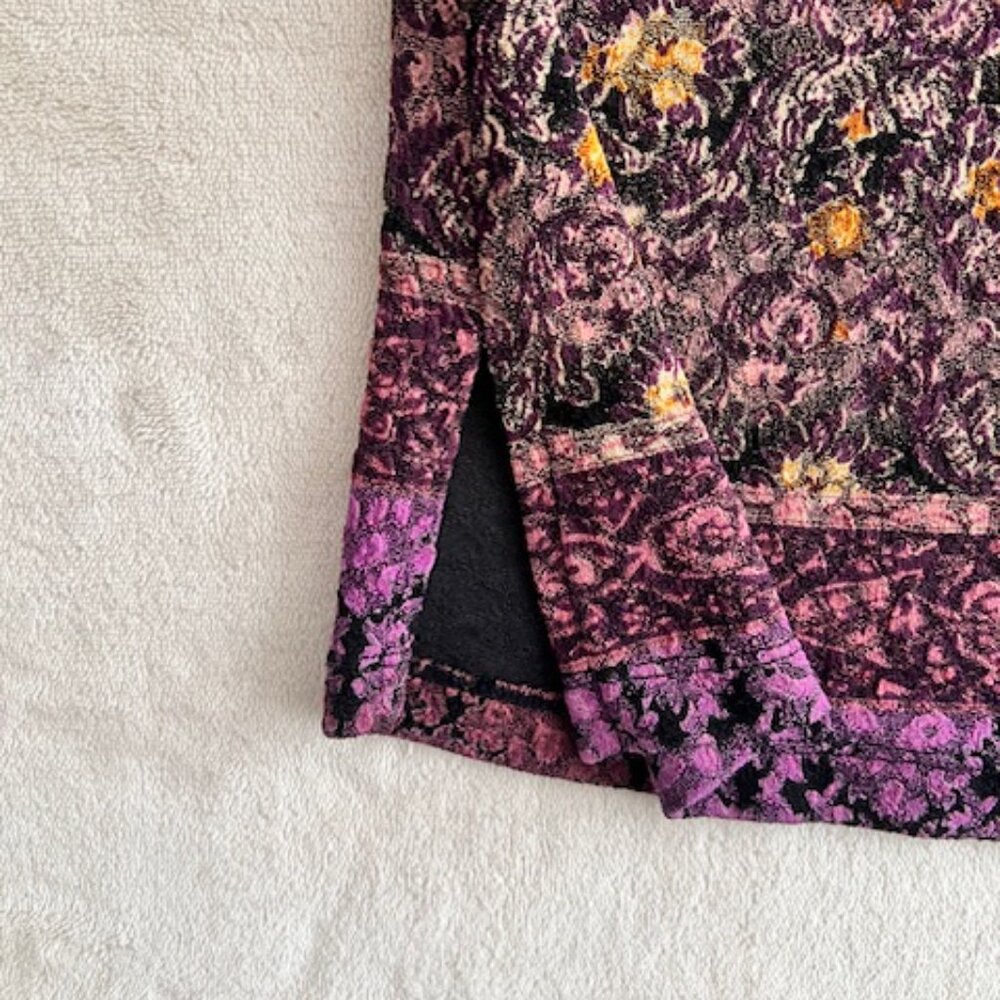 Notations Woman, Shades of Purple 3/4 Sleeve Womens Pullover V-Neck TopSize 2X - Picture 5 of 9